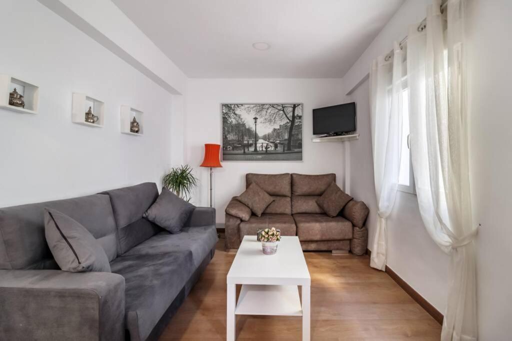 Lovely Apartment In The Centre Wifi Granada Exteriör bild